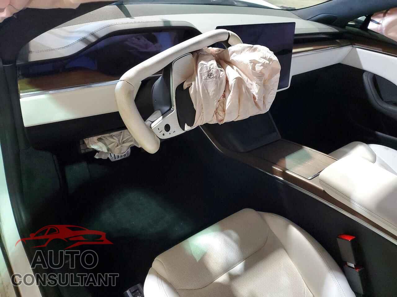 TESLA MODEL S 2022 - 5YJSA1E5XNF471601