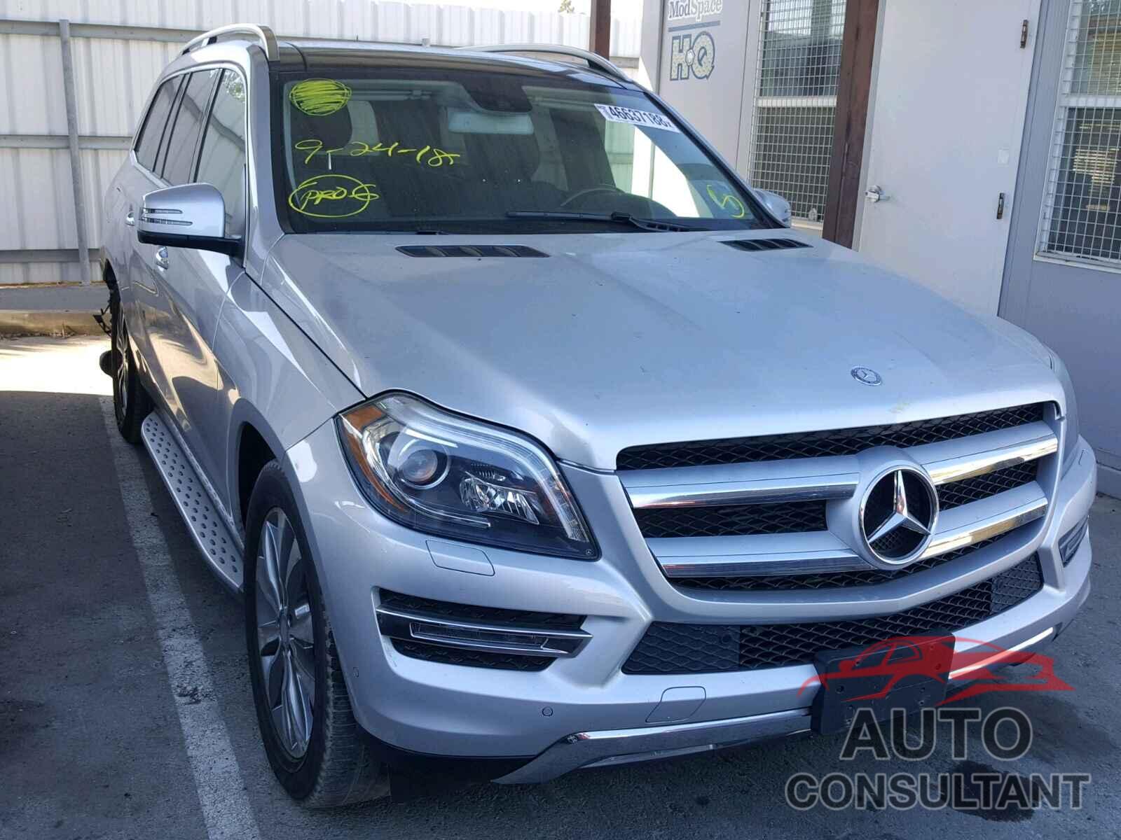 MERCEDES-BENZ GL 350 BLUETEC 2015 - 4JGDF2EE4FA606903