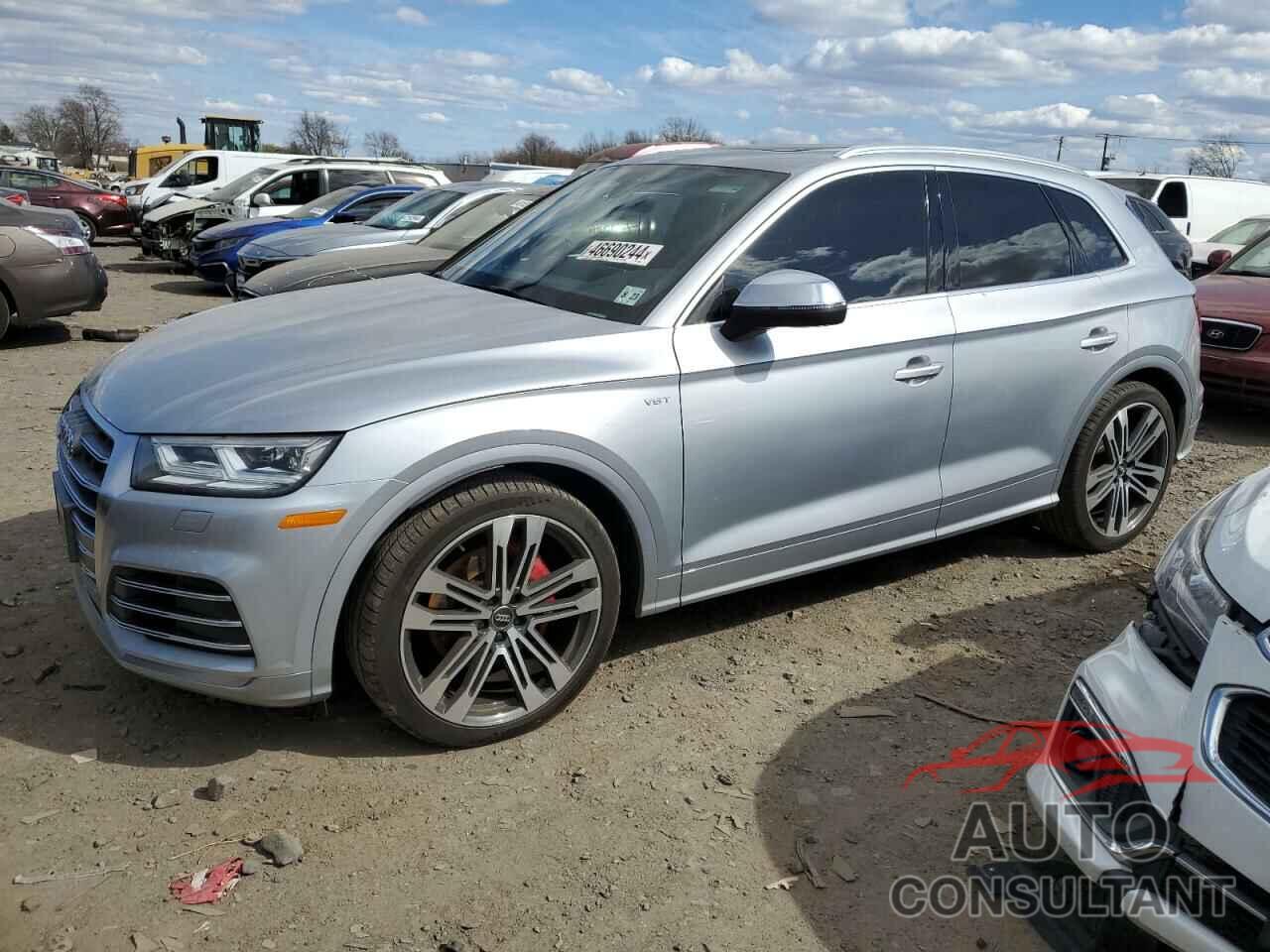 AUDI SQ5 2018 - WA1A4AFY6J2136631