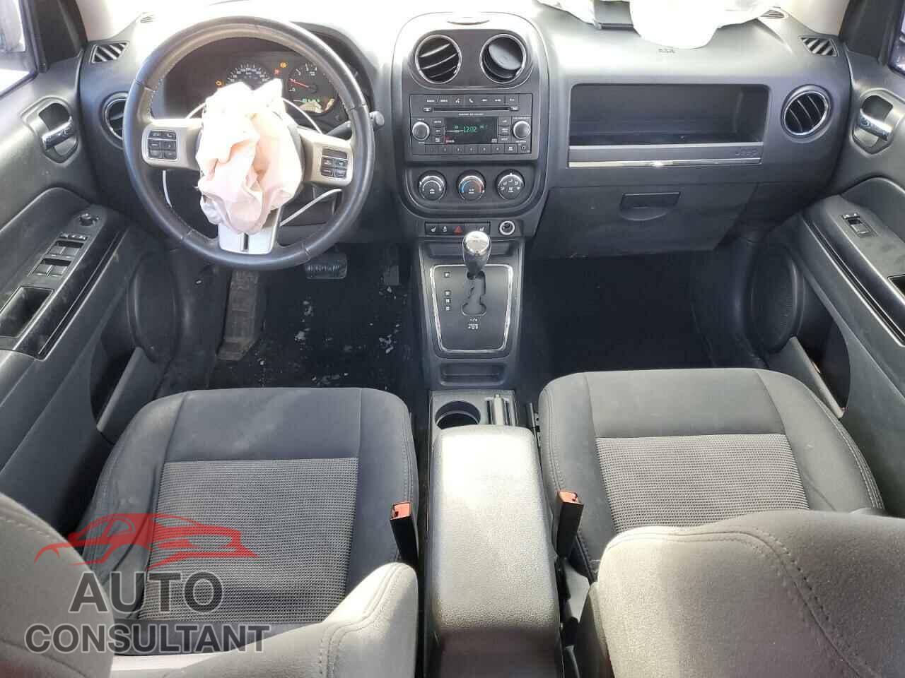 JEEP COMPASS 2012 - 1C4NJCAB6CD557027