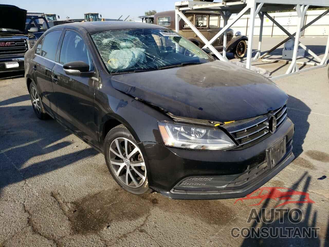 VOLKSWAGEN JETTA 2018 - 3VWDB7AJ0JM259630