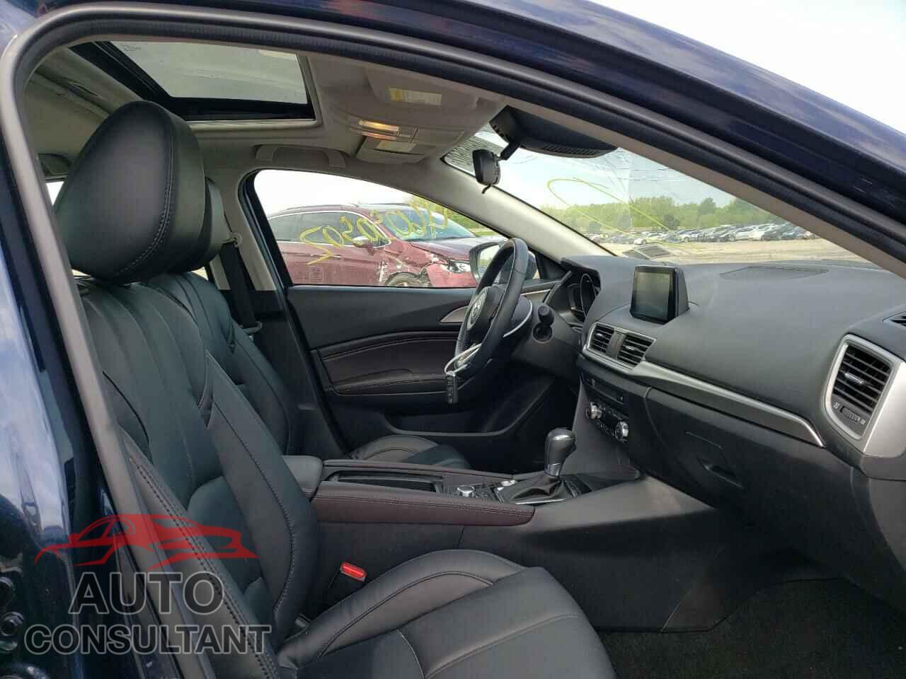 MAZDA 3 2017 - 3MZBN1V79HM101954