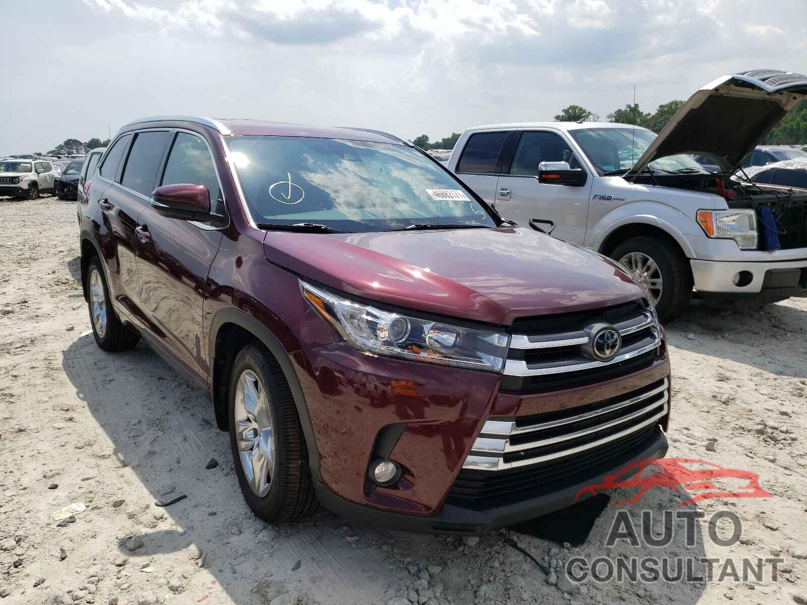 TOYOTA HIGHLANDER 2018 - 5TDDZRFH9JS488209