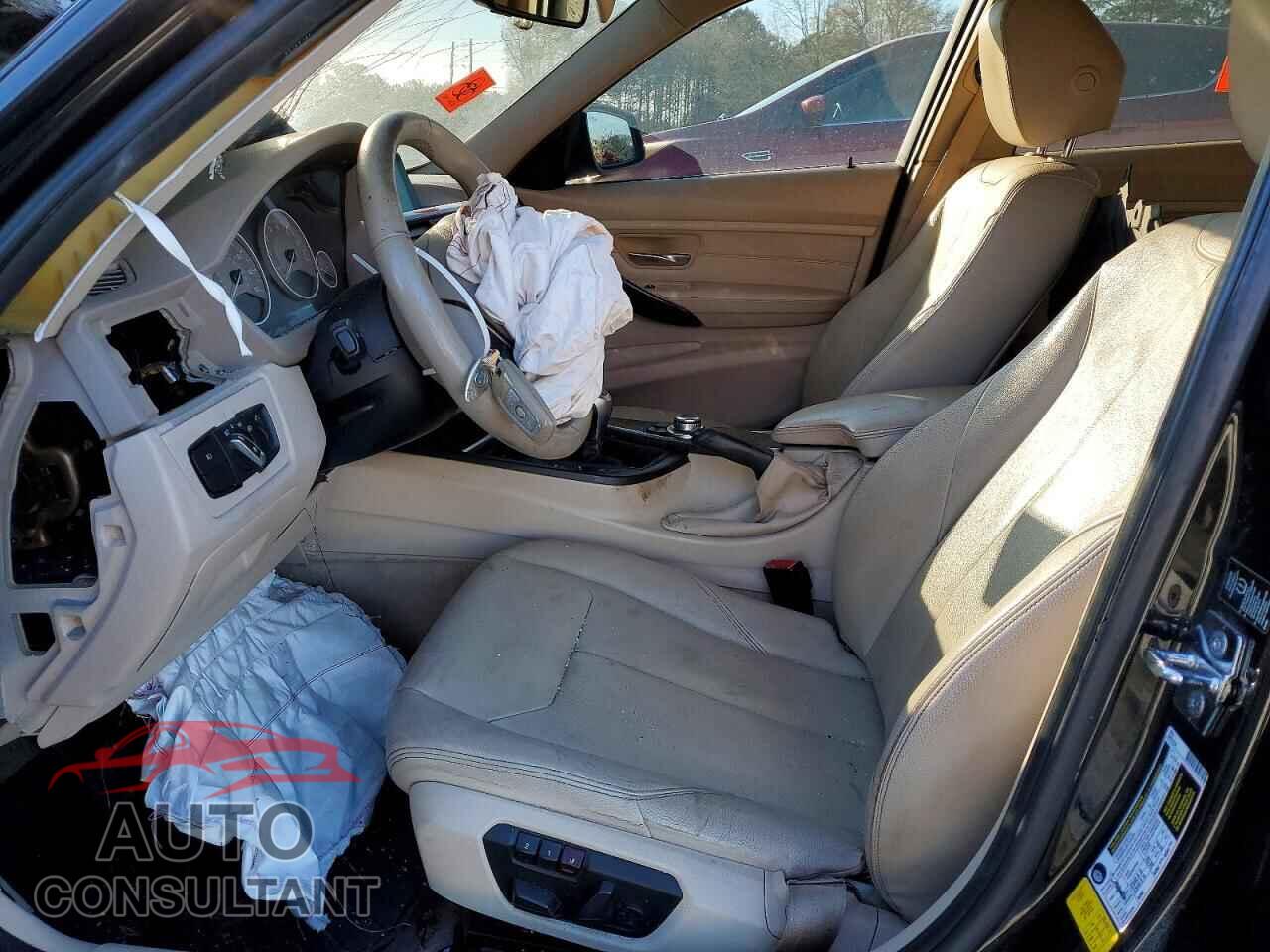 BMW 3 SERIES 2013 - WBA3A5C51DF452957