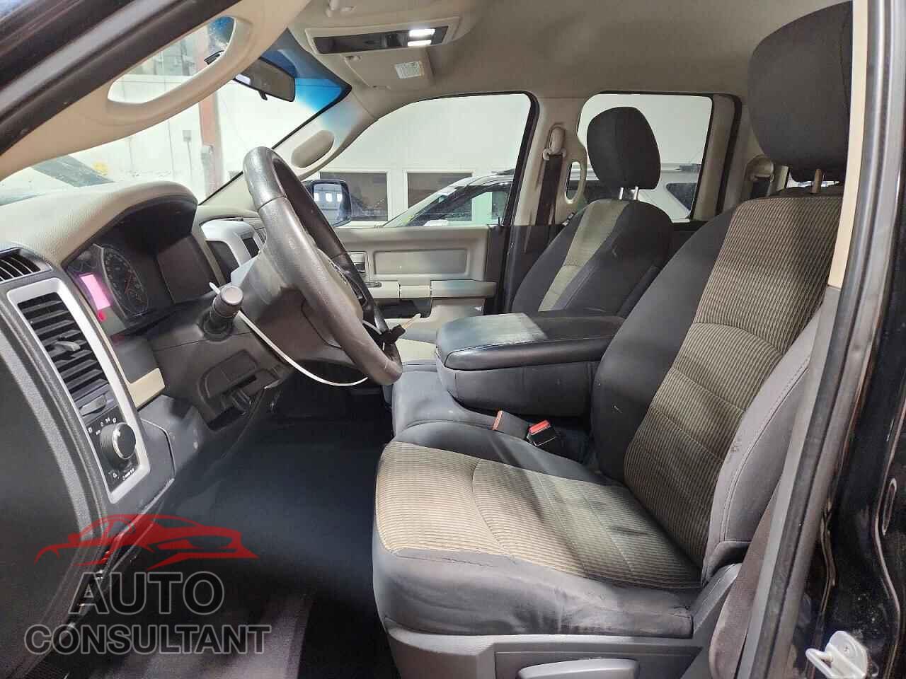 DODGE RAM 1500 2012 - 1C6RD7GT9CS103132