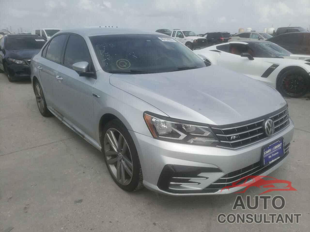 VOLKSWAGEN PASSAT 2018 - 1VWAA7A36JC030636