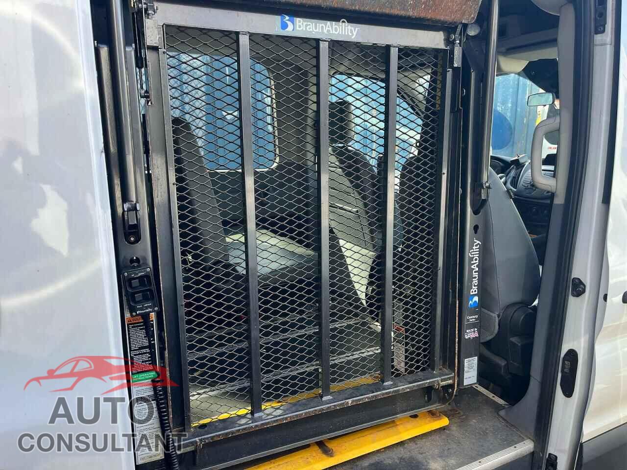 FORD TRANSIT 2017 - 1FDZX2CM2HKB54198