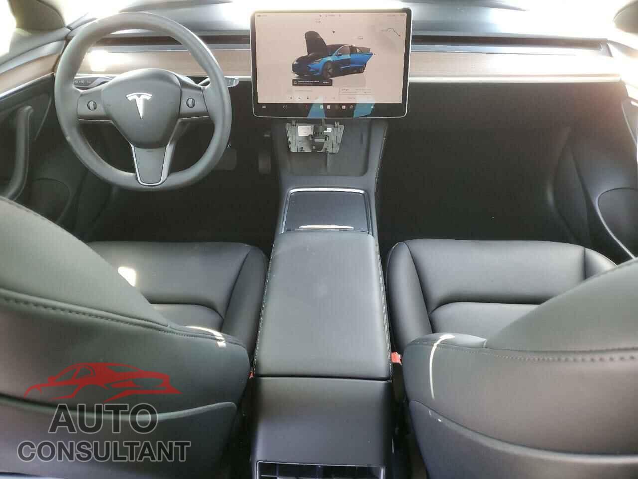 TESLA MODEL 3 2023 - 5YJ3E1EA6PF675675
