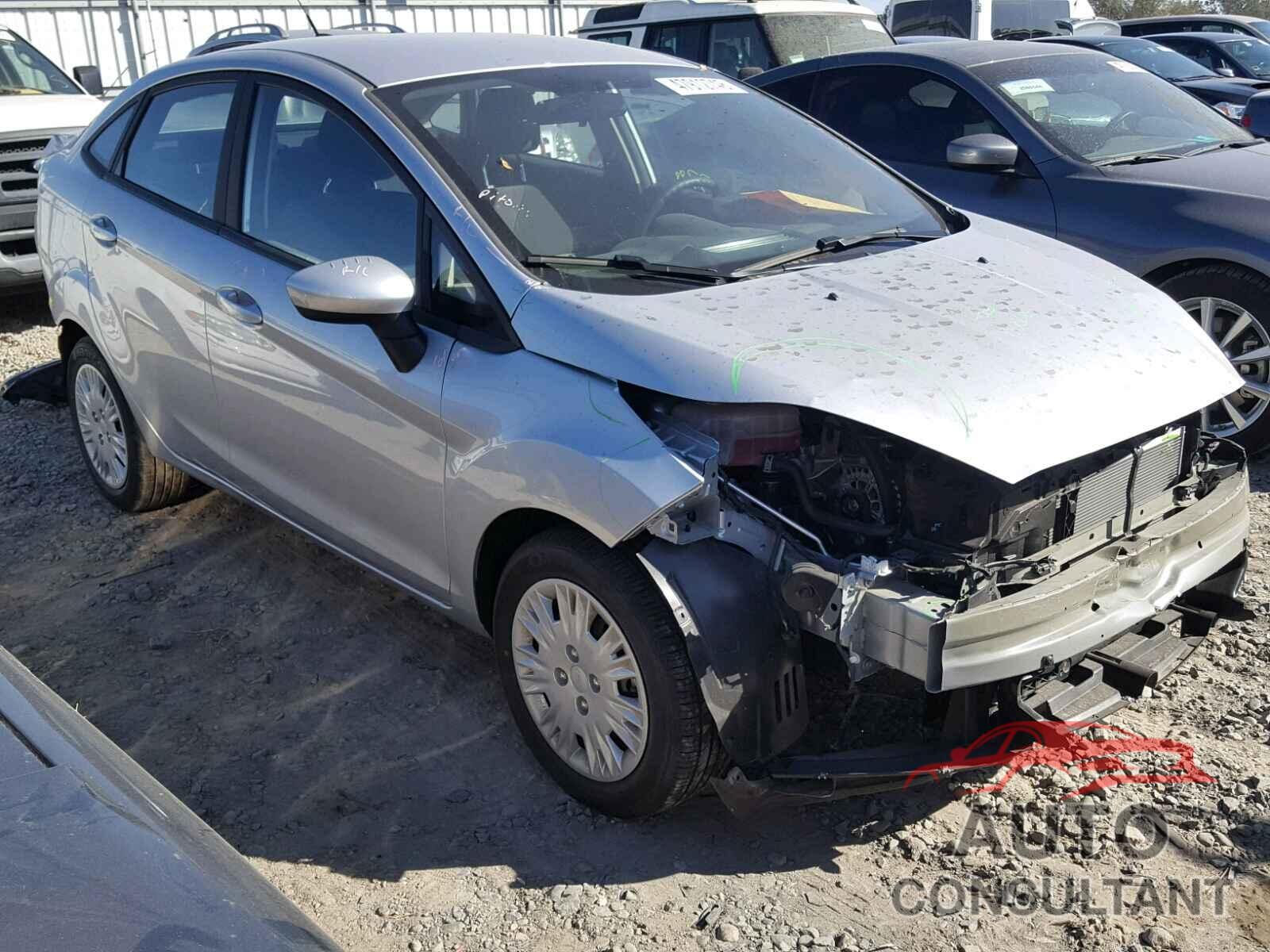 FORD FIESTA 2018 - 3FADP4AJ5JM104824