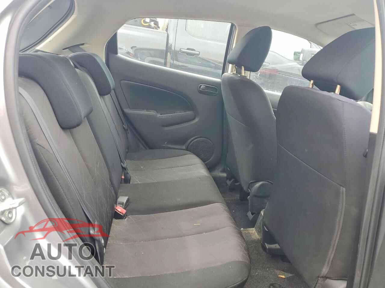 MAZDA 2 2014 - JM1DE1KY8E0184364