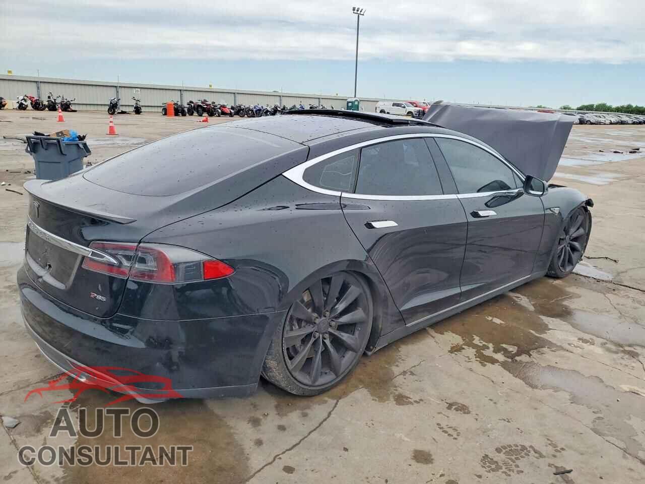TESLA MODEL S 2013 - 5YJSA1CP3DFP11770