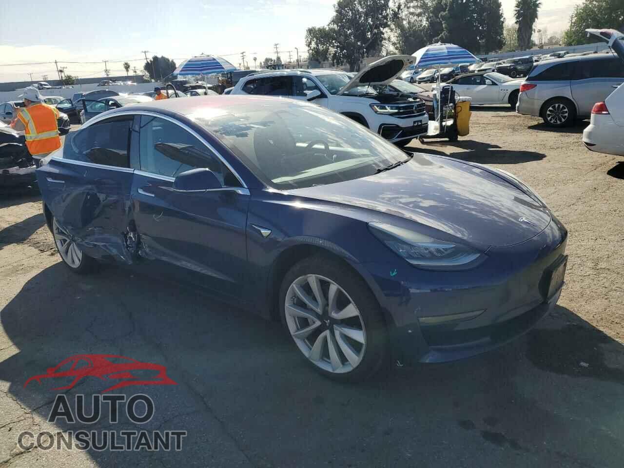 TESLA MODEL 3 2018 - 5YJ3E1EA5JF003713