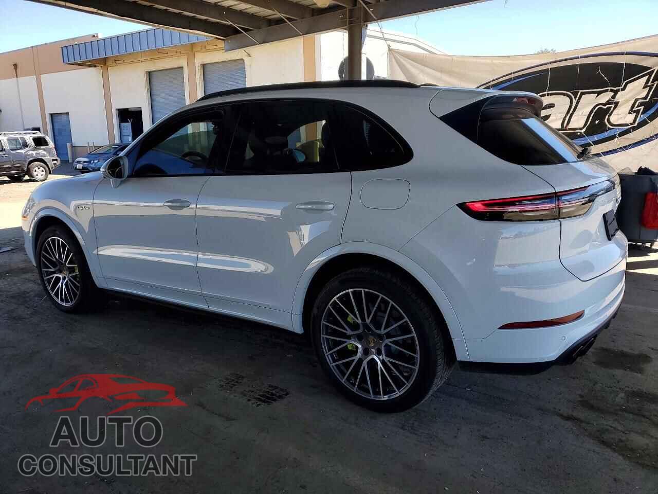 PORSCHE CAYENNE 2021 - WP1AE2AYXMDA24759