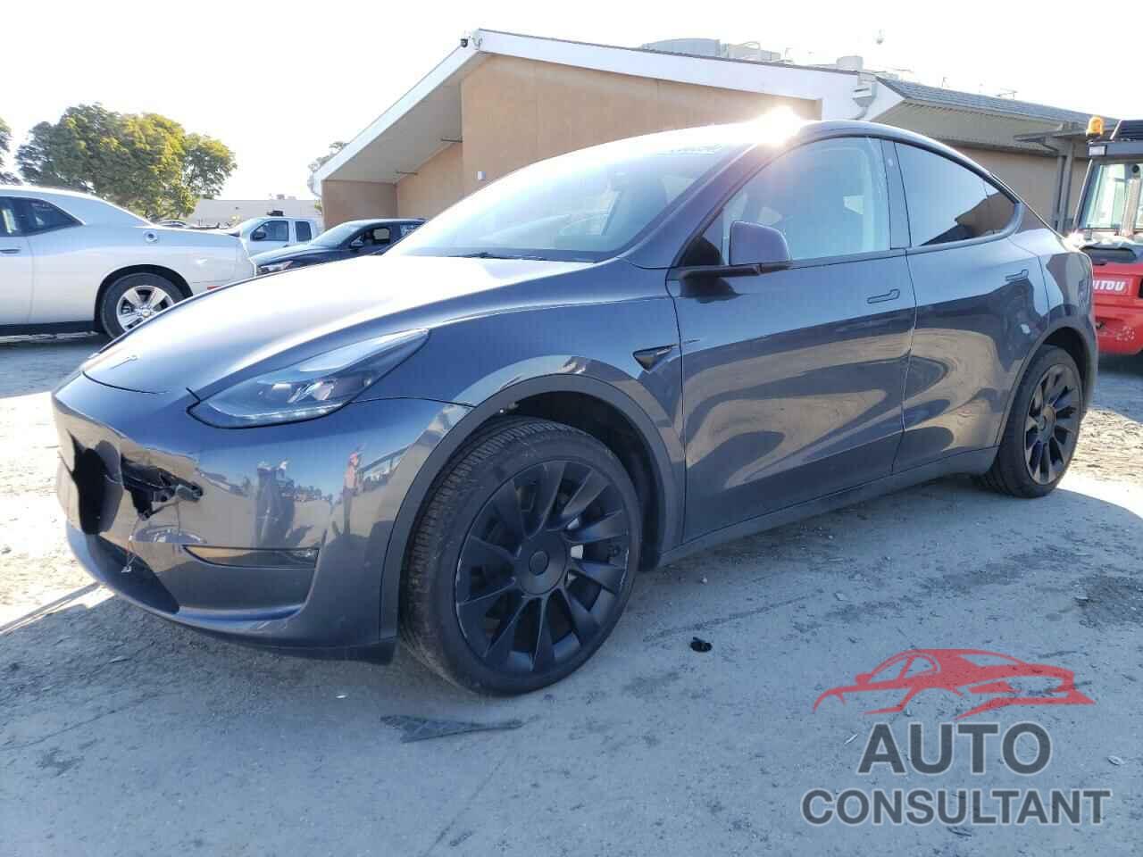 TESLA MODEL Y 2023 - 7SAYGDEE6PF631229