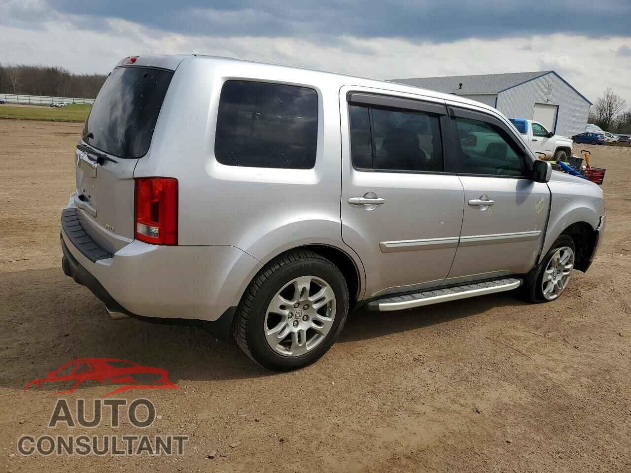 HONDA PILOT 2013 - 5FNYF4H59DB057765
