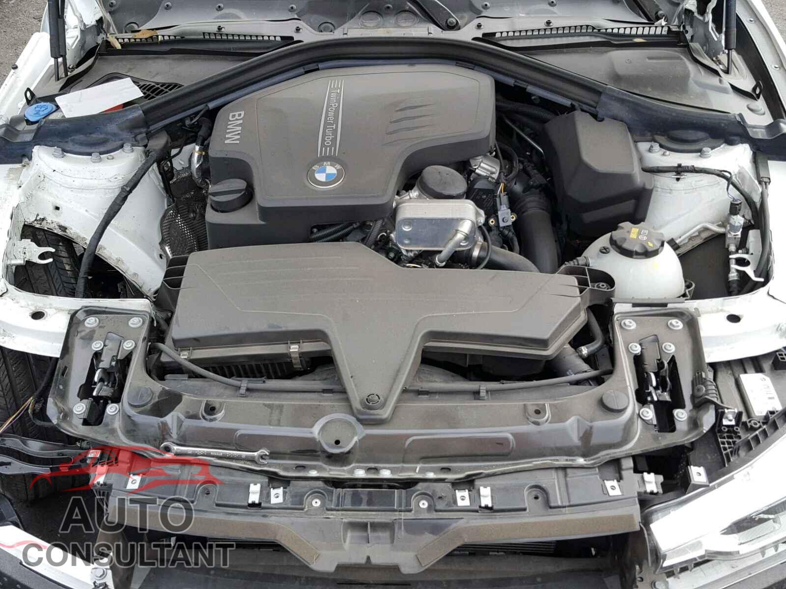 BMW 3 SERIES 2018 - WBA8A9C51JK623108