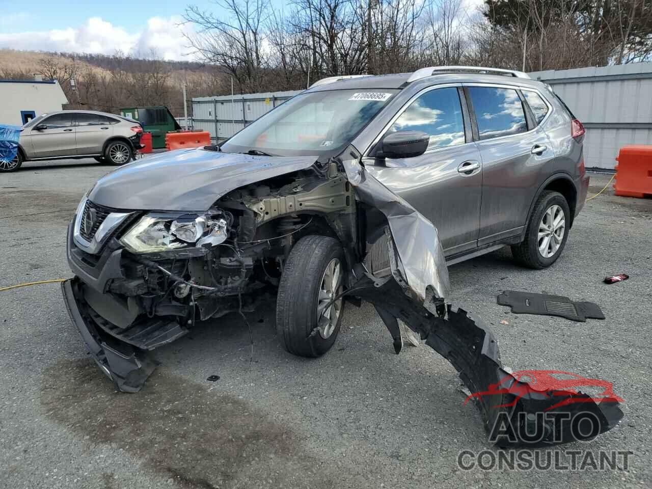 NISSAN ROGUE 2018 - 5N1AT2MV1JC827188