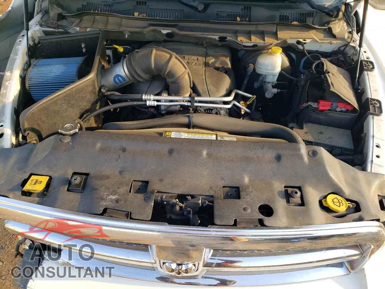 DODGE RAM 1500 2012 - 1C6RD7PT4CS105774