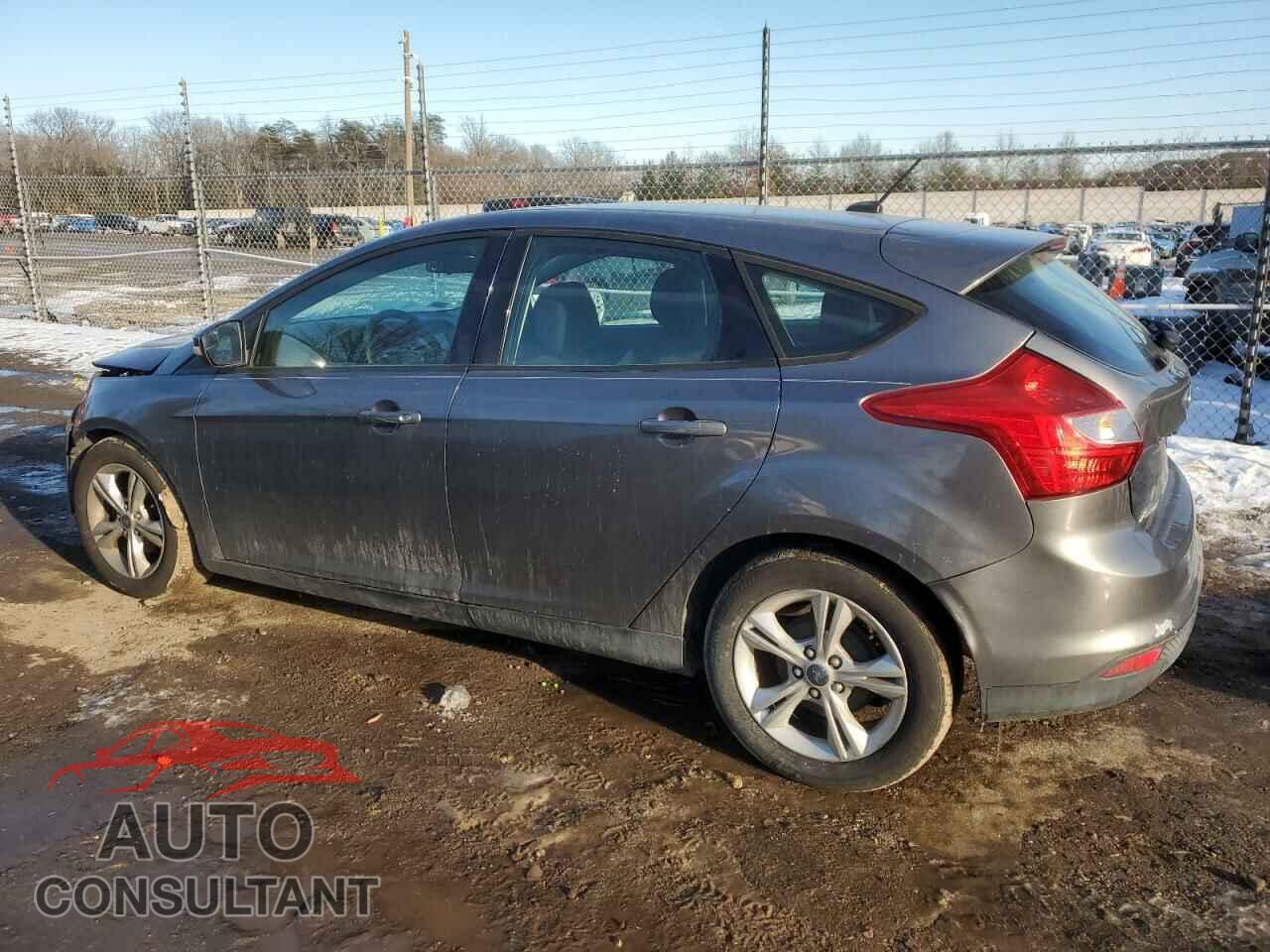 FORD FOCUS 2014 - 1FADP3K2XEL367335