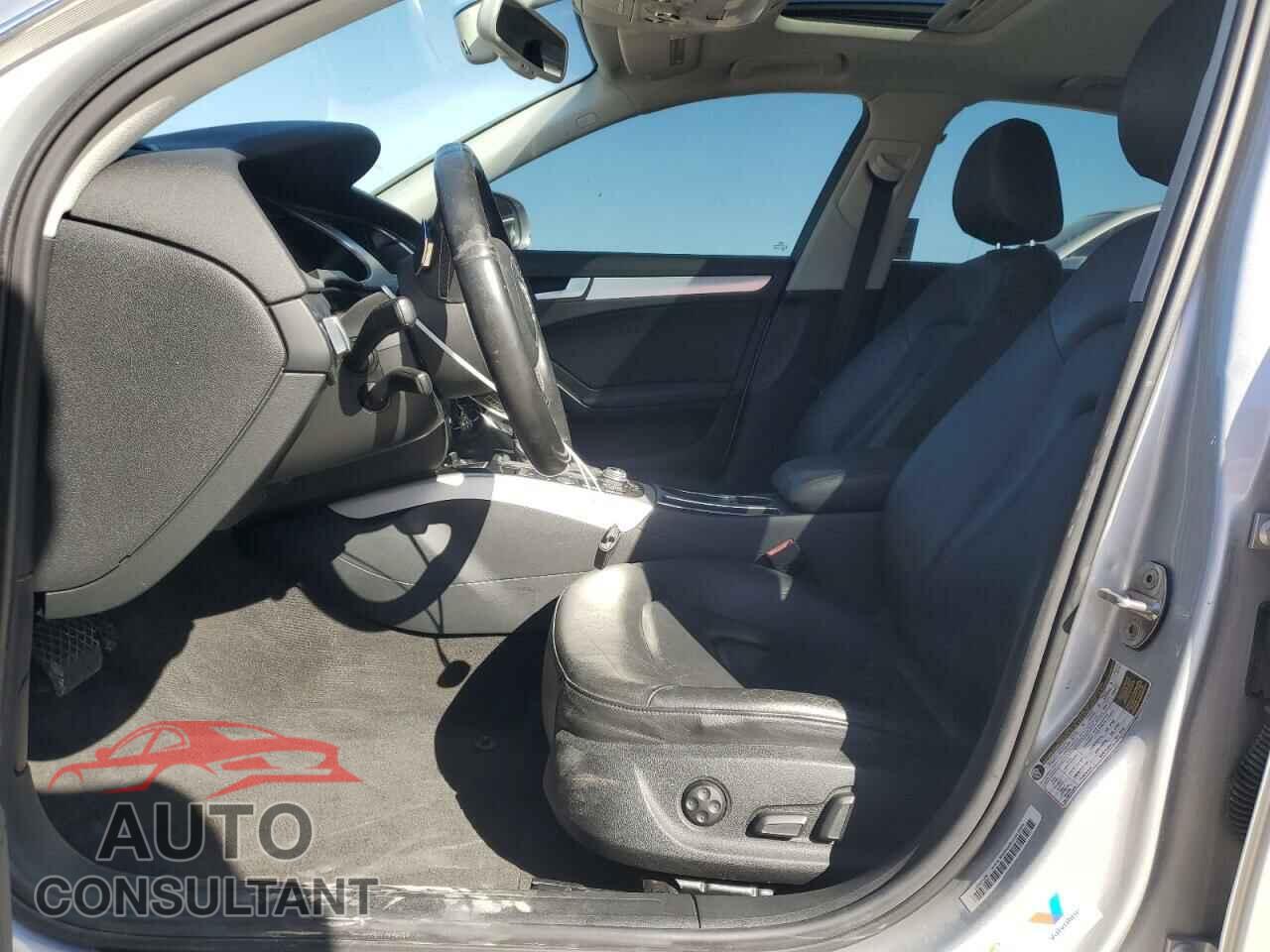 AUDI A4 2012 - WAUFFAFL8CN005189