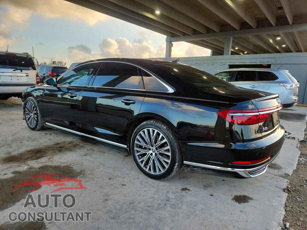 AUDI A8 2019 - WAU8DBF84KN013921