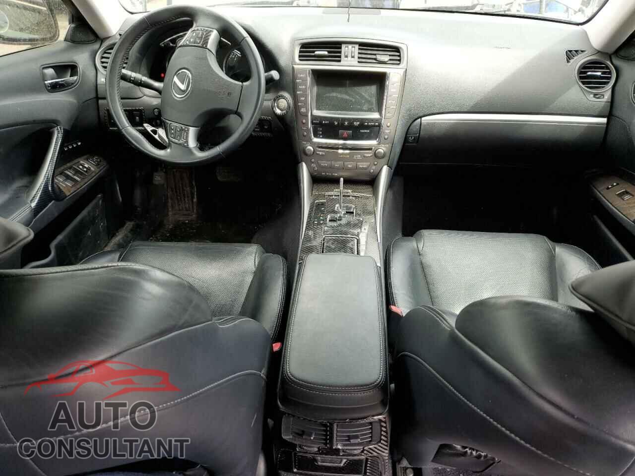 LEXUS IS 2012 - JTHCE5C23C5002775