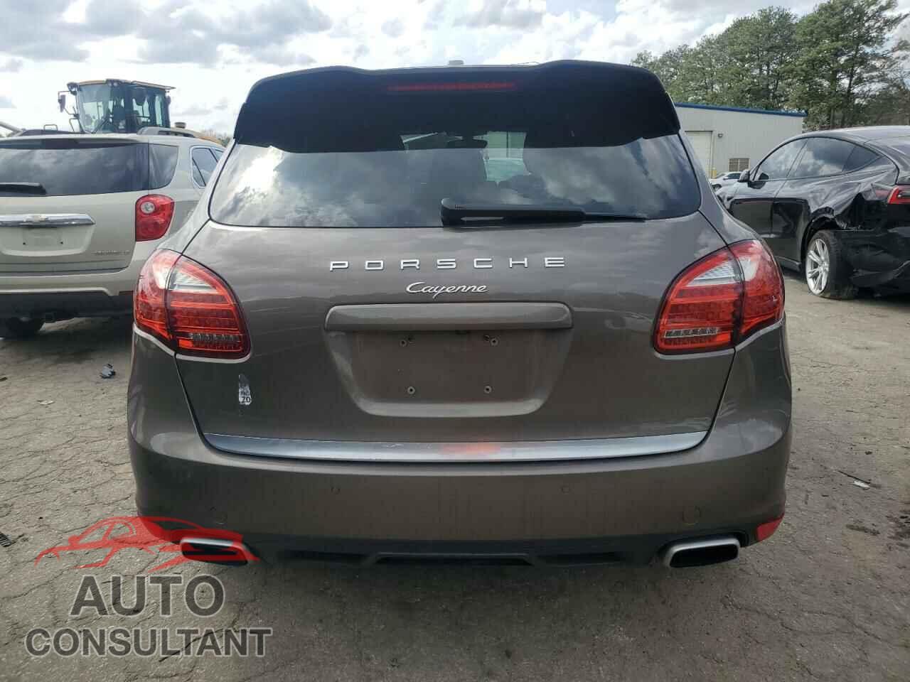 PORSCHE CAYENNE 2012 - WP1AA2A2XCLA09027