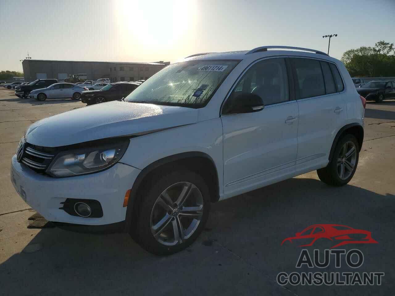 VOLKSWAGEN TIGUAN 2017 - WVGUV7AX5HK012664