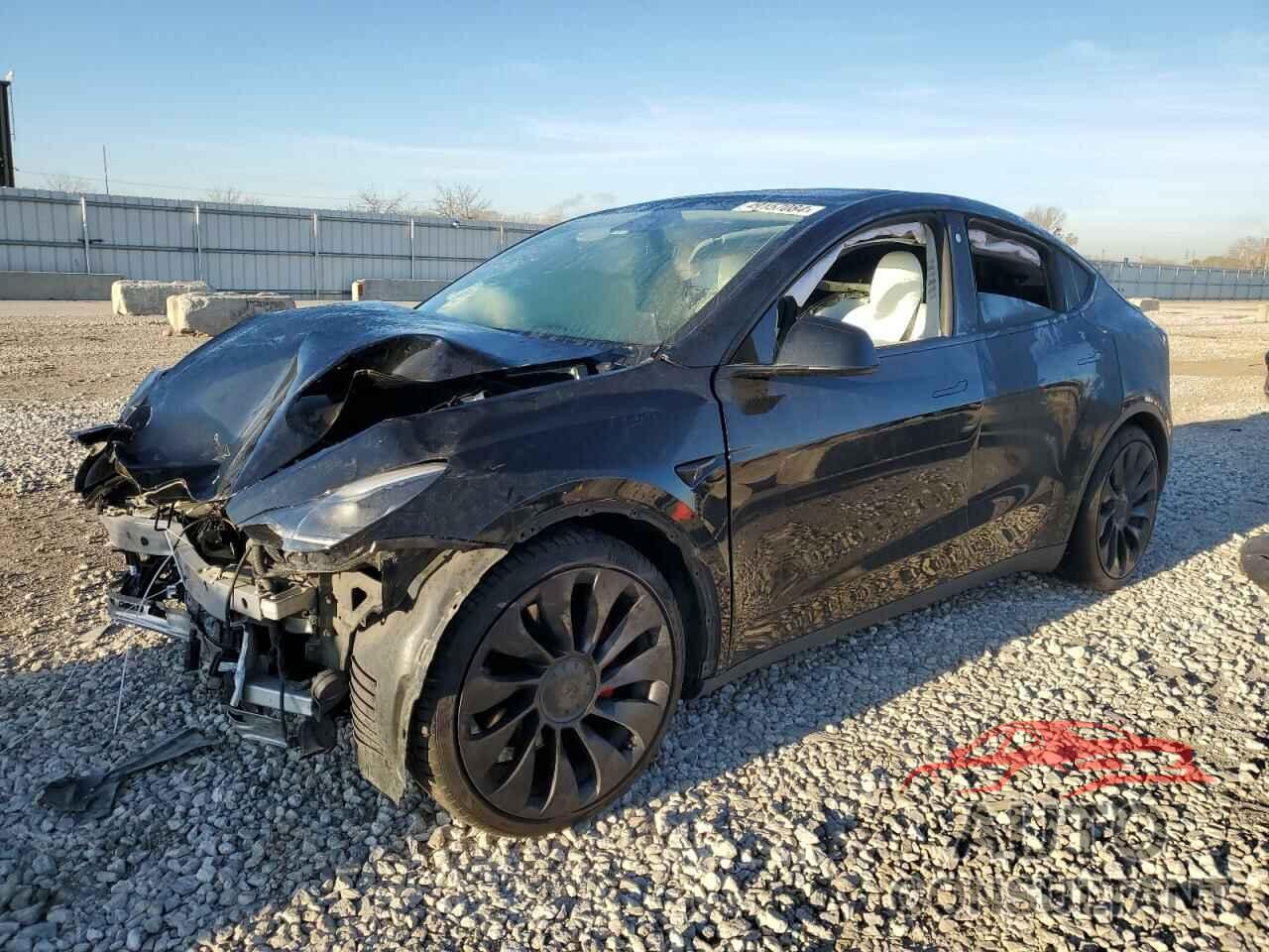 TESLA MODEL Y 2021 - 5YJYGDEF7MF250135