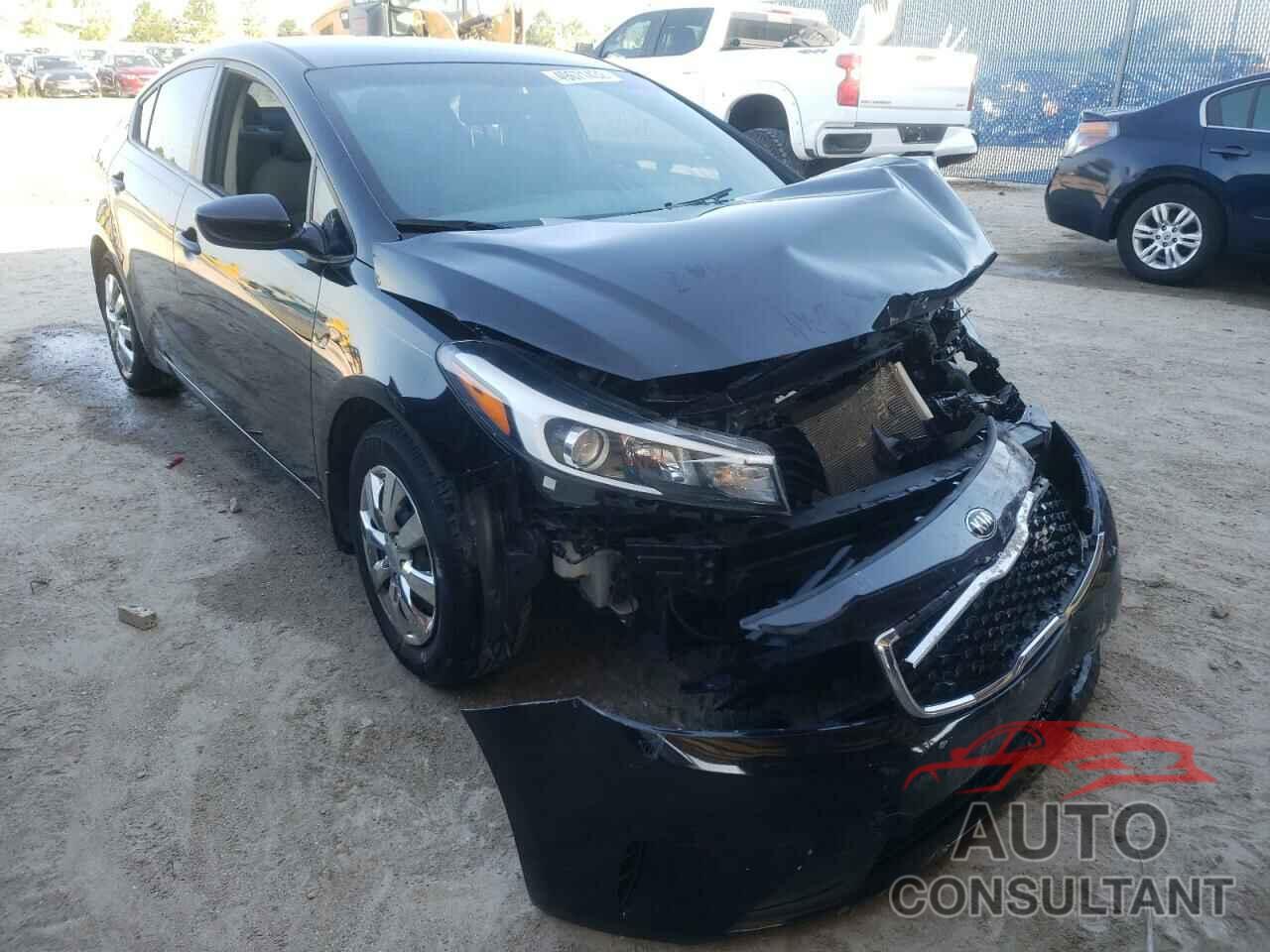 KIA FORTE 2018 - 3KPFK4A74JE271322