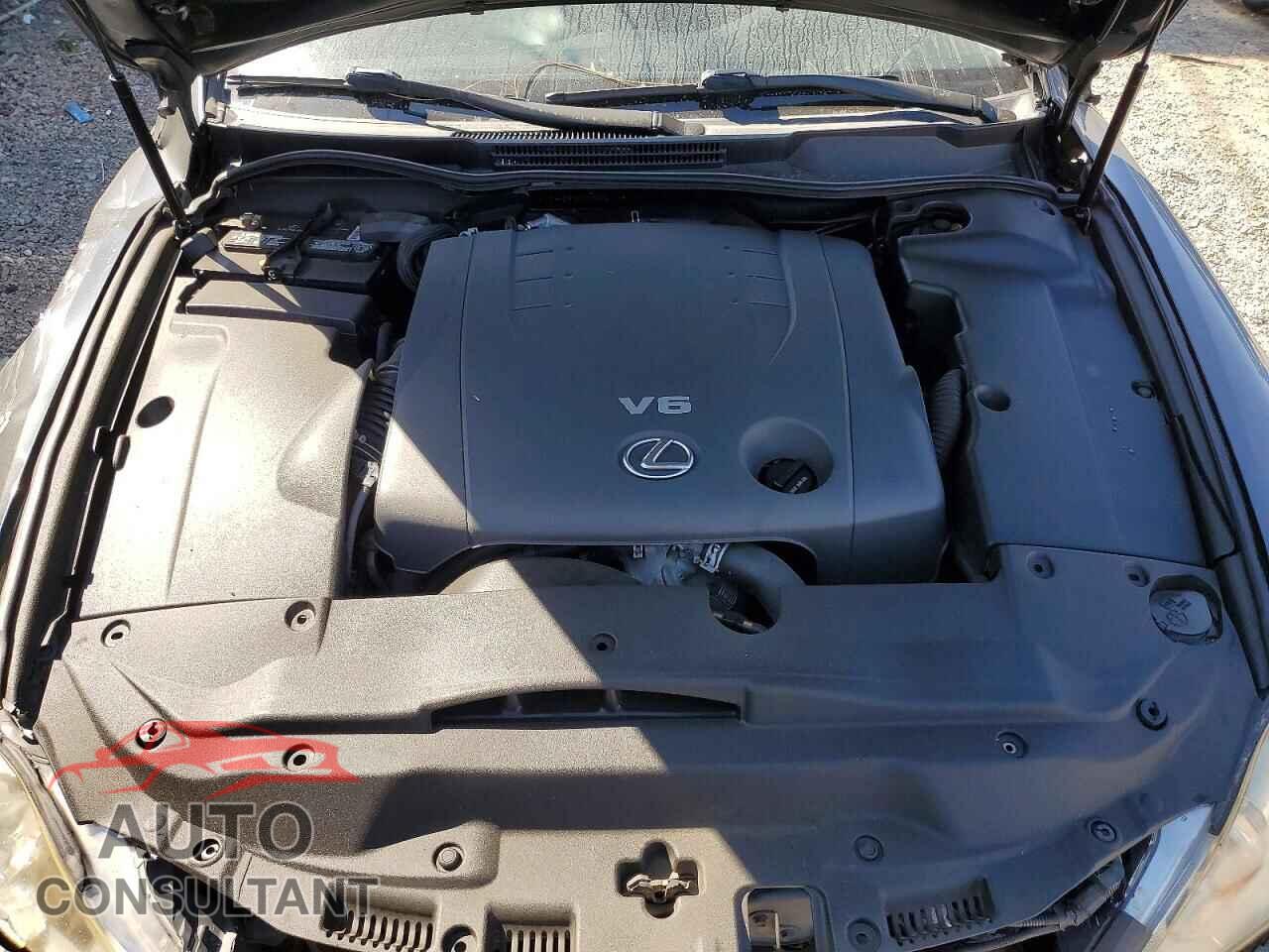 LEXUS IS 2011 - JTHBF5C28B5148256