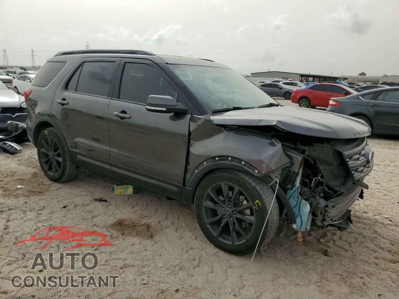 FORD EXPLORER 2019 - 1FM5K7D83KGB38212