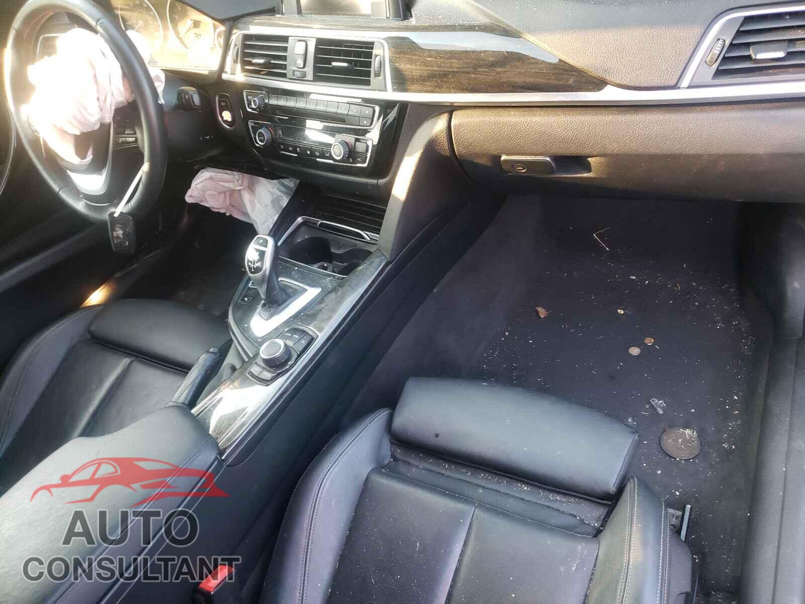 BMW 3 SERIES 2016 - WBA8E9G58GNU28872