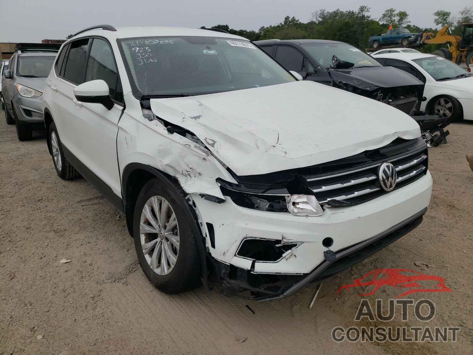 VOLKSWAGEN TIGUAN 2020 - 3VV1B7AX8LM110896