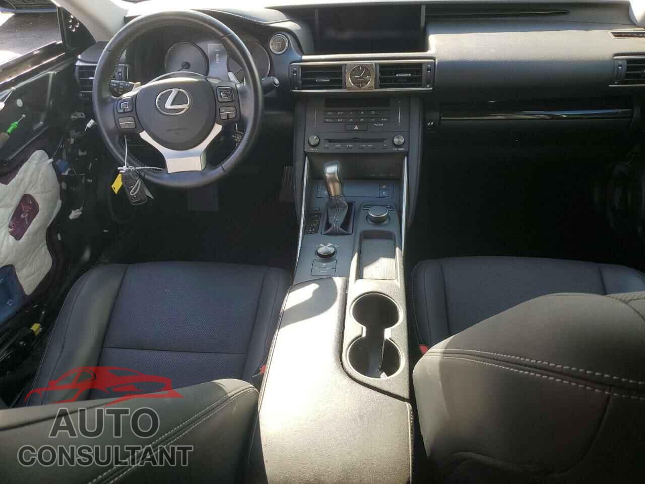 LEXUS IS 2020 - JTHDA1D23L5107159