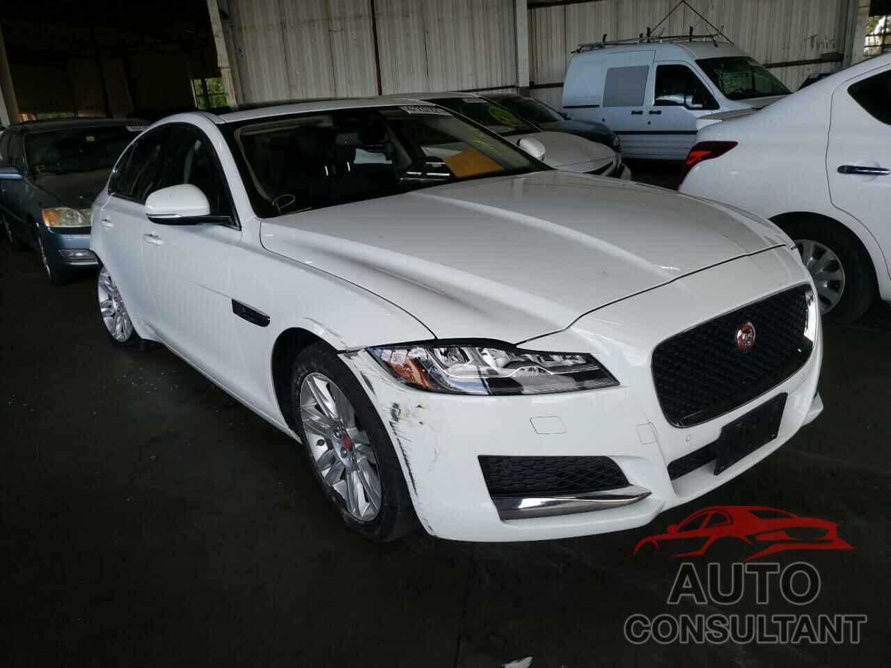 JAGUAR XF 2017 - SAJBD4BV1HCY40717