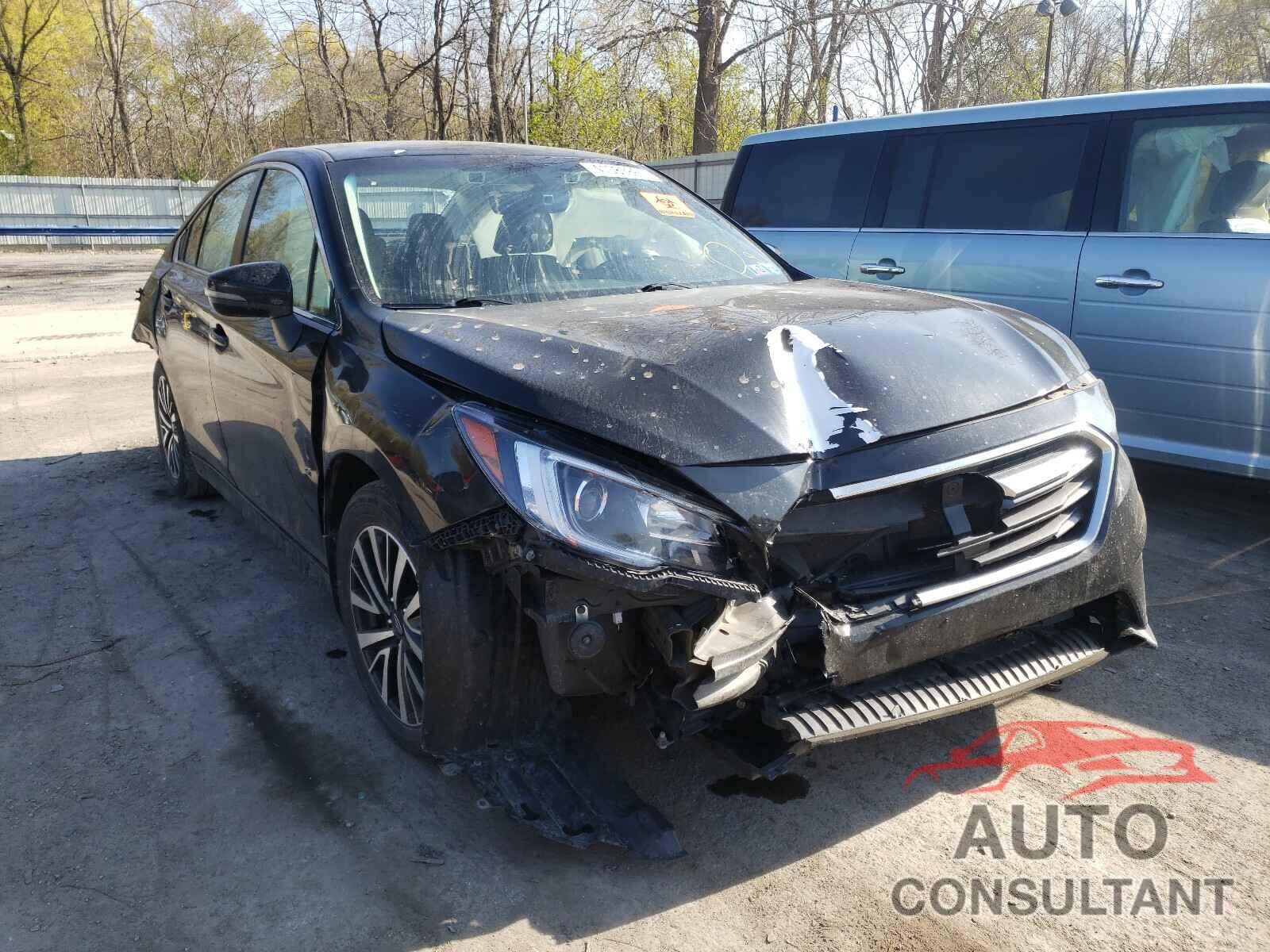 SUBARU LEGACY 2018 - 4S3BNAF61J3015313