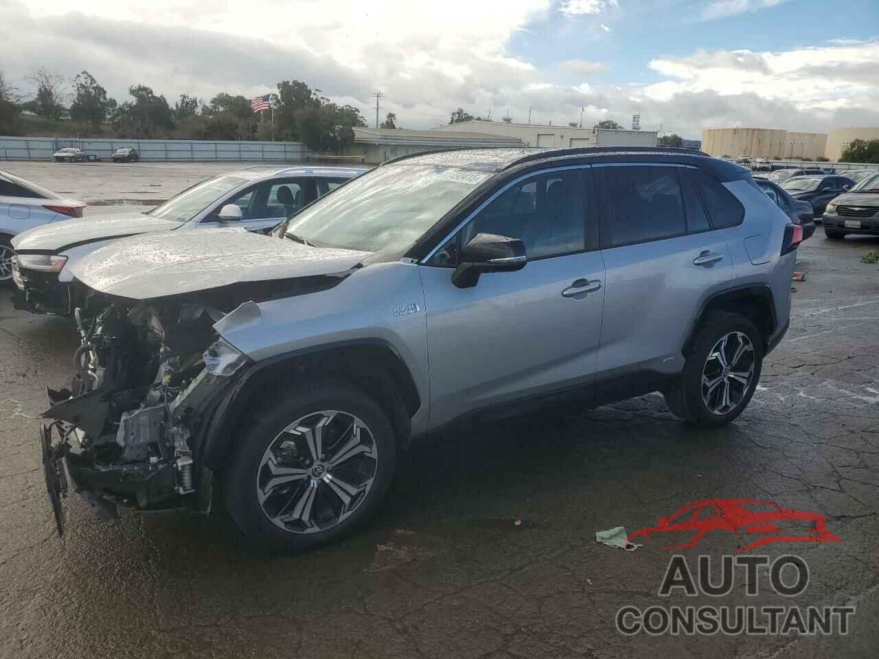 TOYOTA RAV4 2021 - JTMFB3FV7MD013173