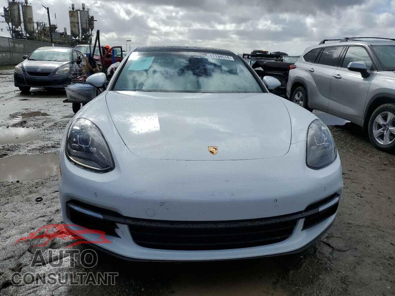 PORSCHE PANAMERA 2017 - WP0AA2A72HL101219