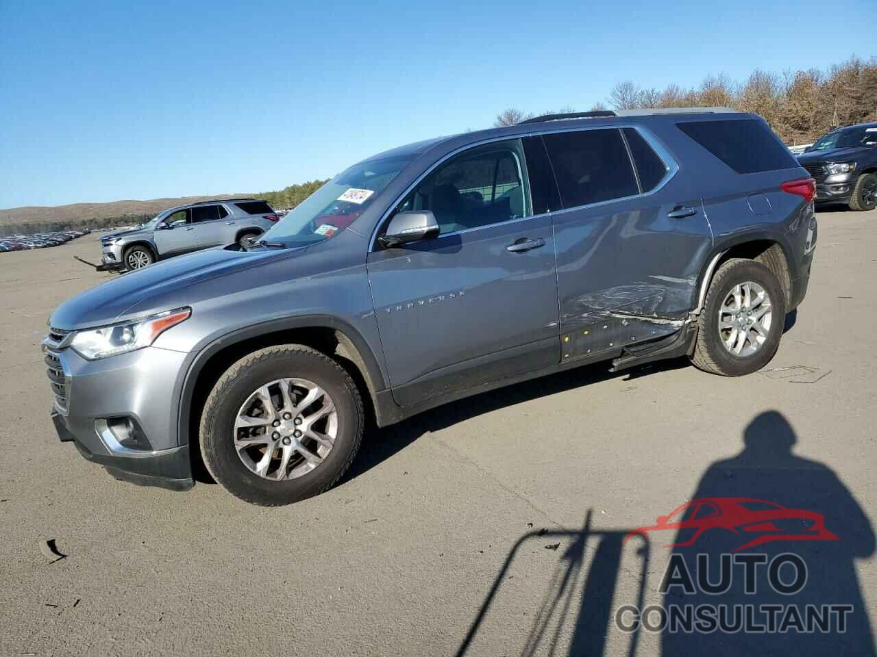 CHEVROLET TRAVERSE 2018 - 1GNEVGKW7JJ235855