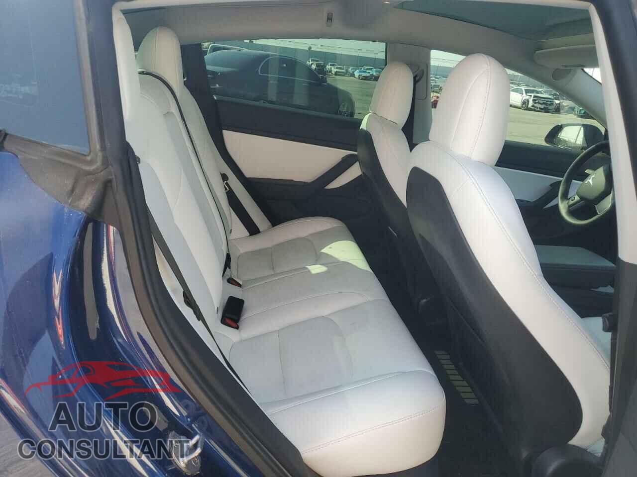 TESLA MODEL 3 2021 - 5YJ3E1EA7MF875234