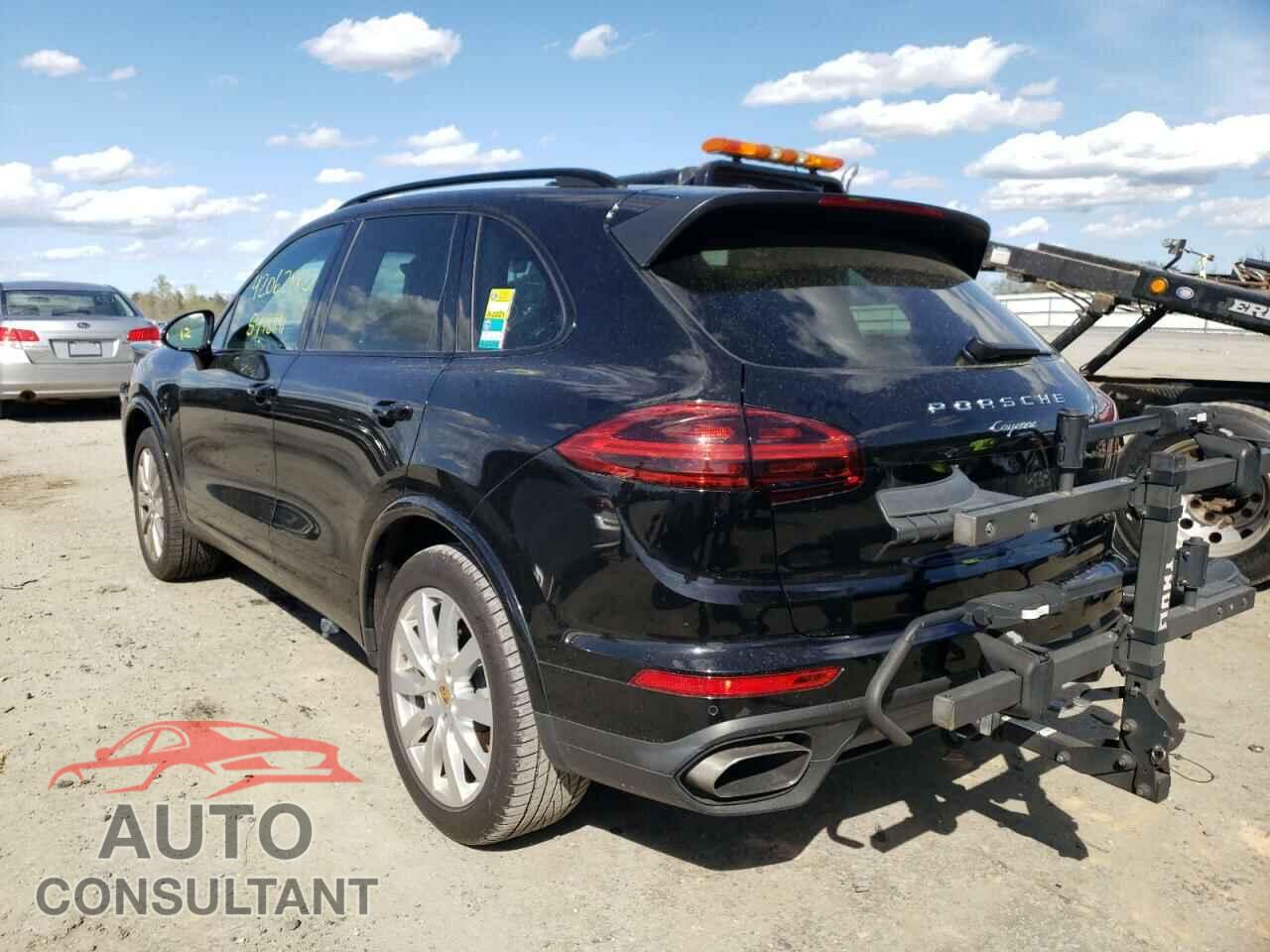 PORSCHE CAYENNE 2017 - WP1AA2A21HKA87337