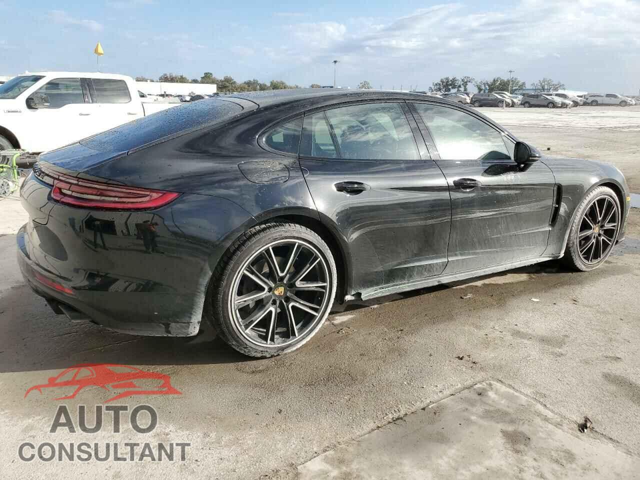 PORSCHE PANAMERA 2018 - WP0AA2A77JL109788