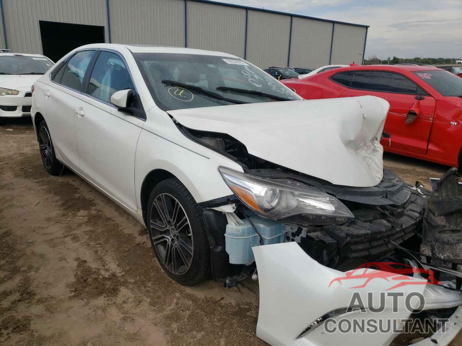 TOYOTA CAMRY 2016 - 4T1BF1FK8GU513971