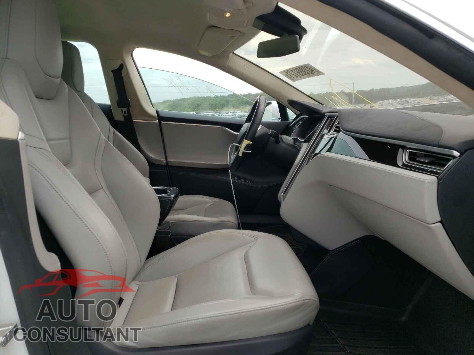 TESLA MODEL S 2016 - 5YJSA1E21GF132363
