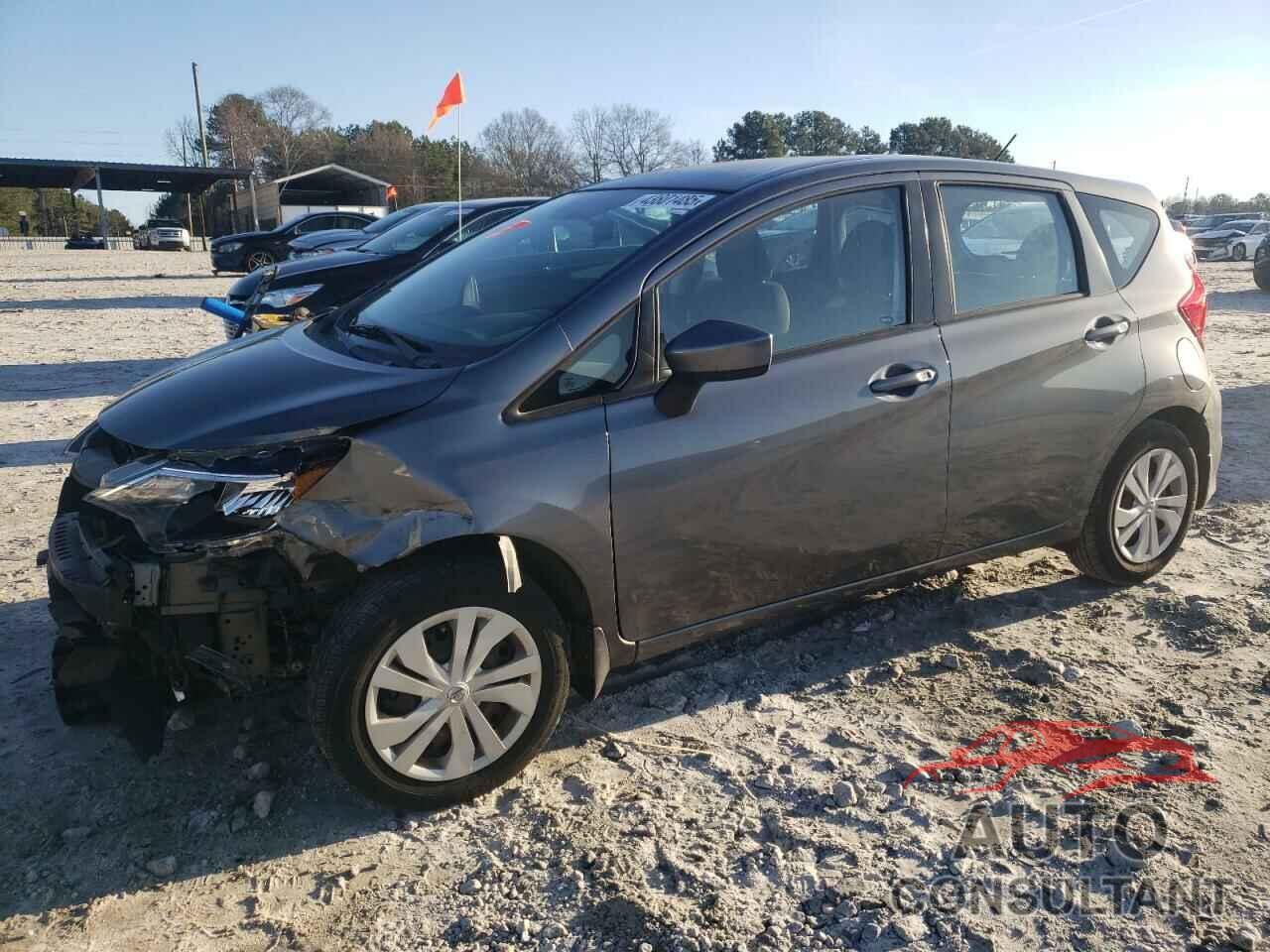 NISSAN VERSA 2018 - 3N1CE2CP4JL358955