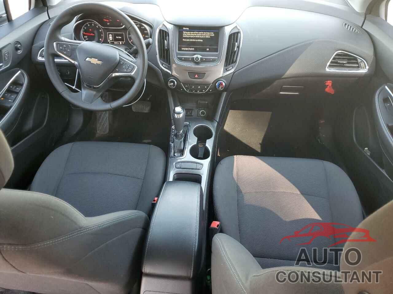 CHEVROLET CRUZE 2019 - 1G1BE5SM1K7115149