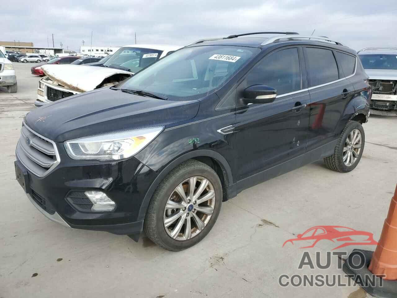 FORD ESCAPE 2017 - 1FMCU0J98HUF10658