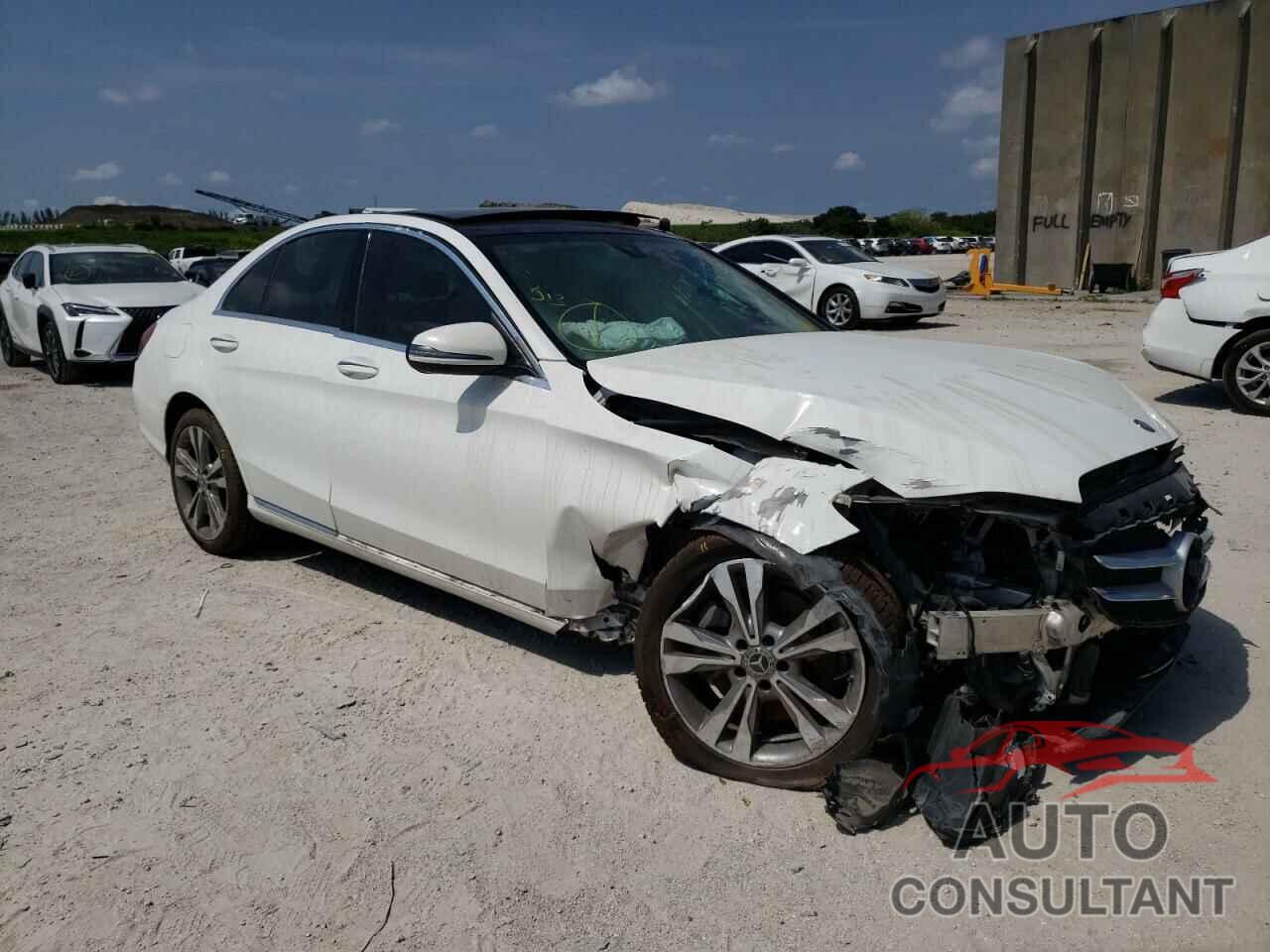MERCEDES-BENZ C-CLASS 2017 - 55SWF4JB1HU223174