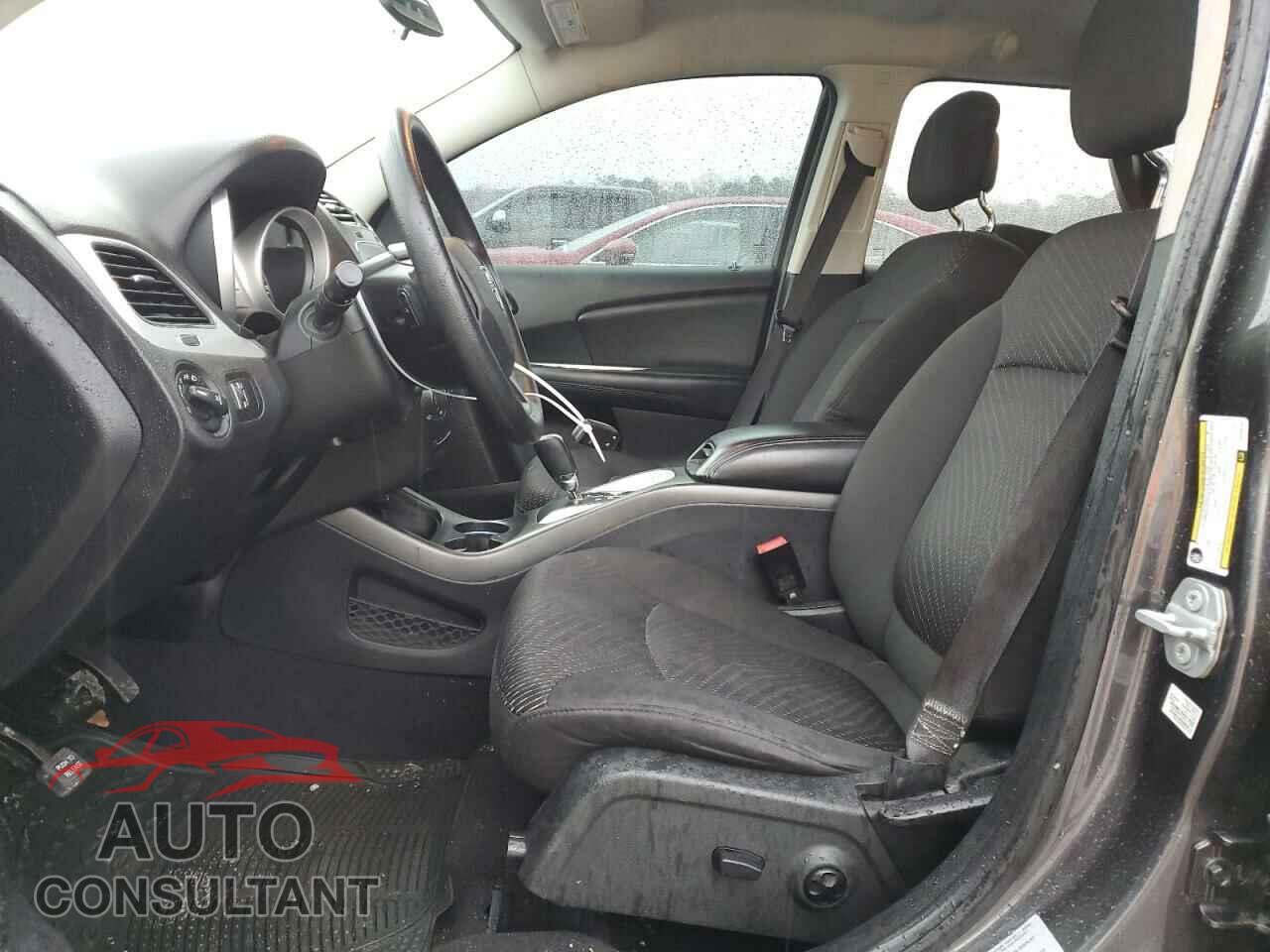 DODGE JOURNEY 2017 - 3C4PDCBGXHT590799